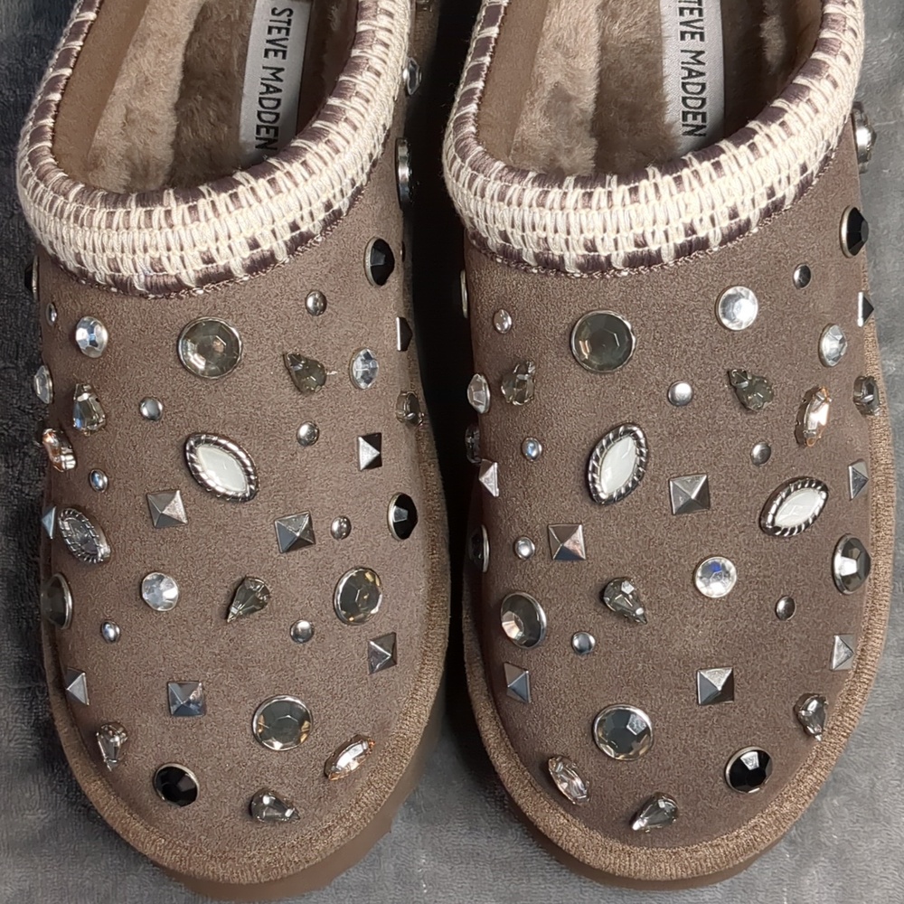Steve Madden Tan Embellished Mules - Picture 12 of 16